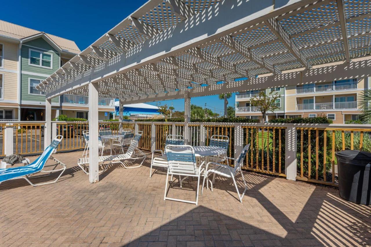 200 Yds To Private Gated Beach Access- 3Br-2Ba- Quiet Location In The Heart Of Destin! Exterior foto